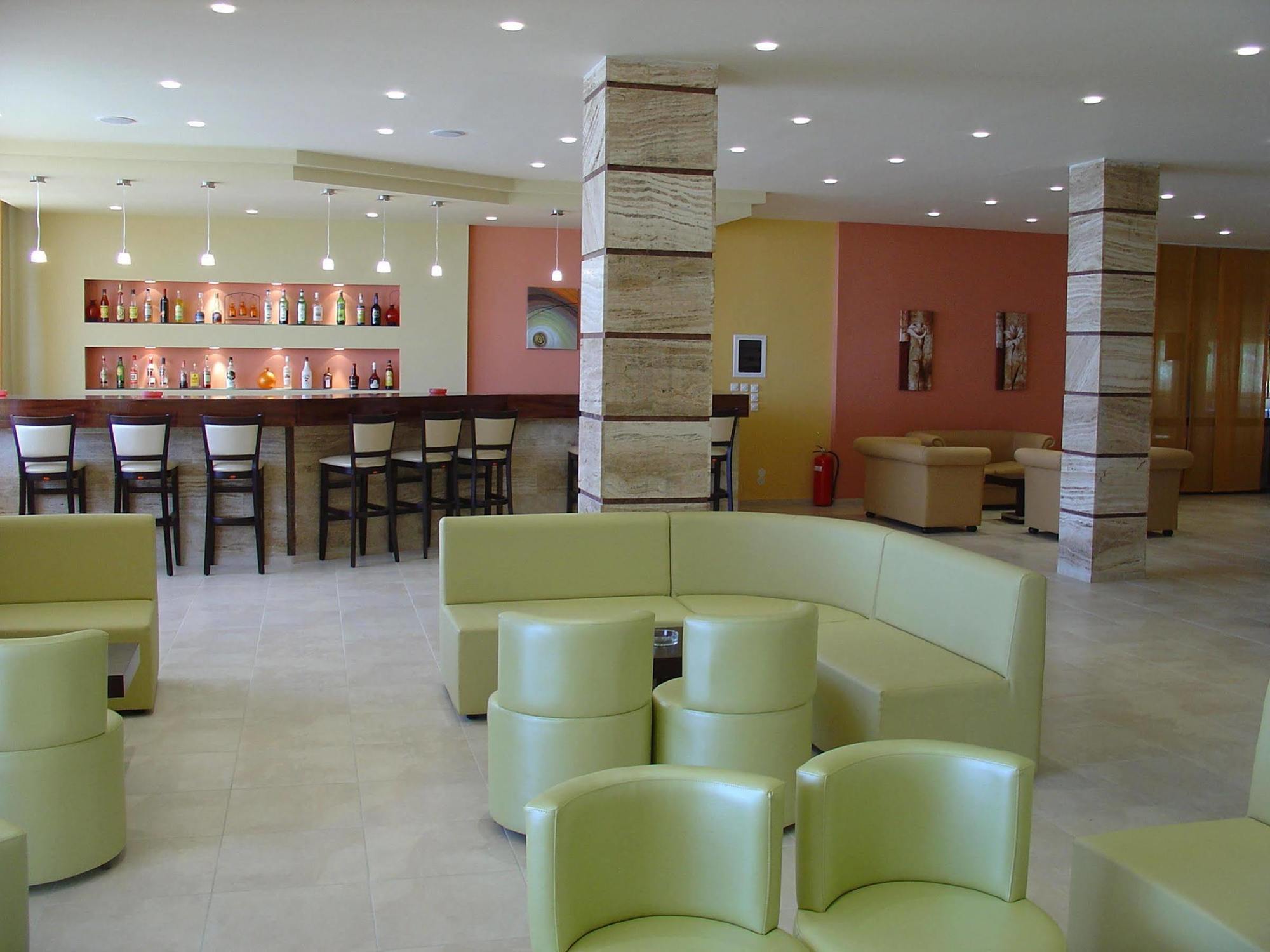 Golden Sands Hotel Agios Georgios  Zewnętrze zdjęcie